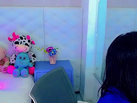 Snapshot of hanna_sweett34 chatting on 10-04-25, 12:30 hanna sweett34 online show from 10-04-25, 12:30