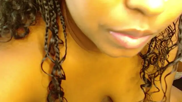 Missy Jolies online show from 09-19-25, 05:09