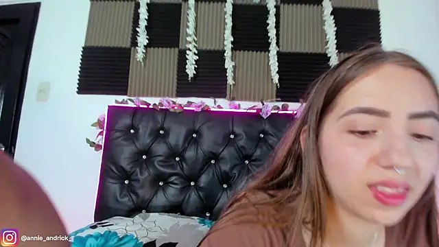  leda swan  online show from 05-11-26, 02:45