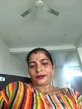 Poojahot55 online show from 09-12-25, 06:02