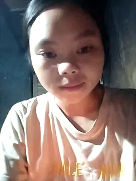Snapshot of omiu-baby chatting on 09-09-25, 08:30 omiu-baby online show from 09-09-25, 08:30