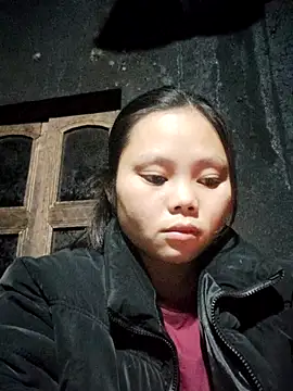 omiu-baby online show from 12-04-25, 10:51