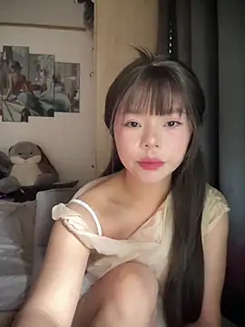 Snapshot of SarahBeii chatting on 09-14-25, 04:22 SarahBeii online show from 09-14-25, 04:22