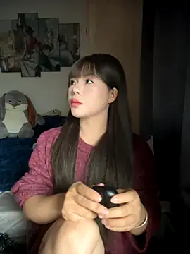 Snapshot of SarahBeii chatting on 11-19-25, 03:50 SarahBeii online show from 11-19-25, 03:50