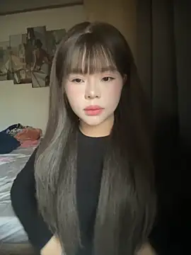 Snapshot of SarahBeii chatting on 11-27-25, 03:30 SarahBeii online show from 11-27-25, 03:30