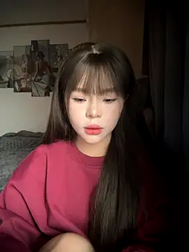 Snapshot of SarahBeii chatting on 12-05-25, 03:26 SarahBeii online show from 12-05-25, 03:26