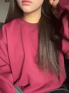 Snapshot of SarahBeii chatting on 01-17-26, 03:33 SarahBeii online show from 01-17-26, 03:33