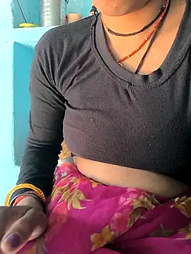 Snapshot of Hot_Poiy chatting on 11-09-25, 07:39 Hot Poiy online show from 11-09-25, 07:39