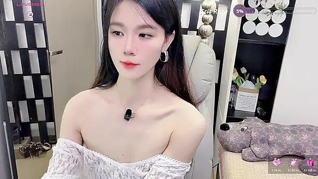 Snapshot of Yueyue-MM chatting on 07-22-26, 02:20 Yueyue-MM online show from 07-22-26, 02:20