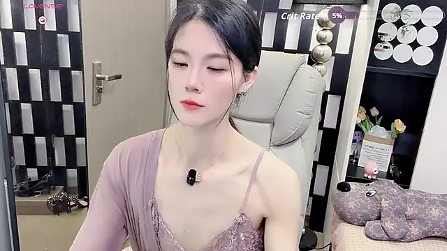 Snapshot of Yueyue-MM chatting on 07-29-26, 02:26 Yueyue-MM online show from 07-29-26, 02:26