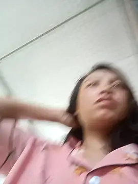 Snapshot of simi-lucy chatting on 09-13-25, 06:24 simi-lucy online show from 09-13-25, 06:24