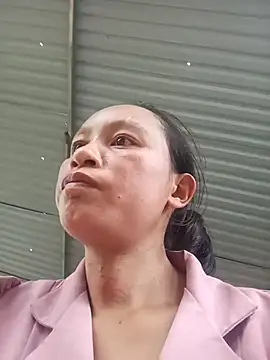 Snapshot of simi-lucy chatting on 09-26-25, 03:54 simi-lucy online show from 09-26-25, 03:54