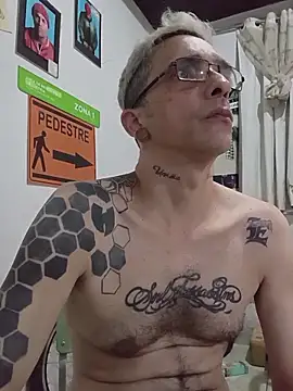 dinho carioca online show from 02-06-26, 03:48