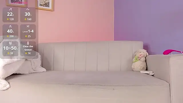 lourdes moon22 online show from 10-21-25, 01:12