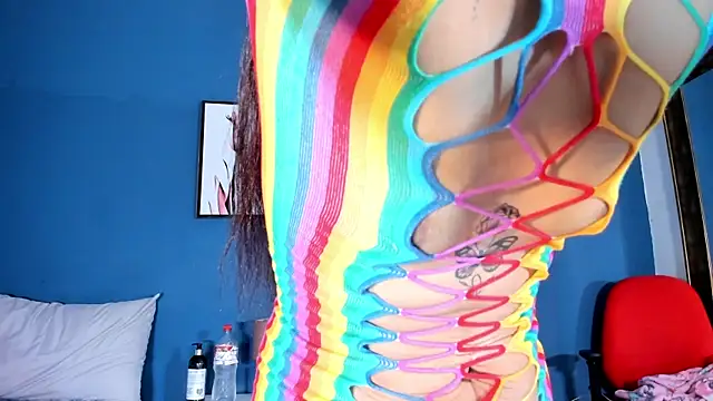 Grettel w online show from 10-01-25, 07:42