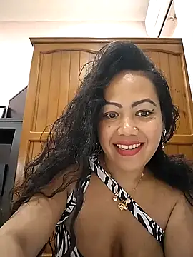 Lindarossyta online show from 06-13-26, 04:27