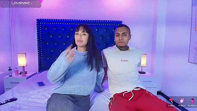 Damian and roxanne online show from 05-07-26, 12:54