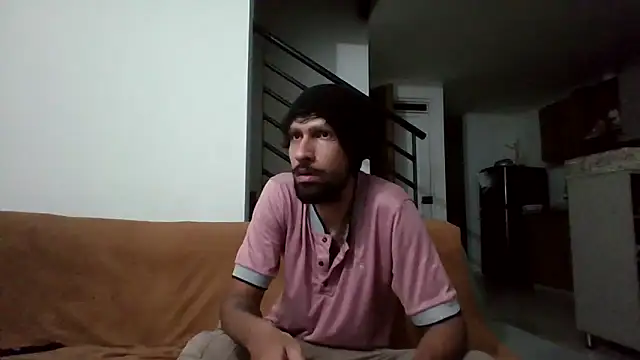 Snapshot of Alejandro92_cali chatting on 05-01-26, 12:26 Alejandro92 cali online show from 05-01-26, 12:26