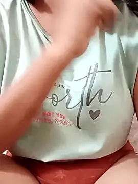 Kriti Sanon  online show from 09-12-25, 06:24