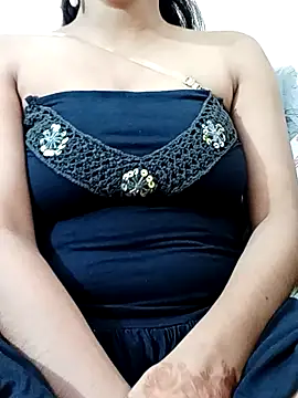 Kriti Sanon  online show from 09-14-25, 03:55