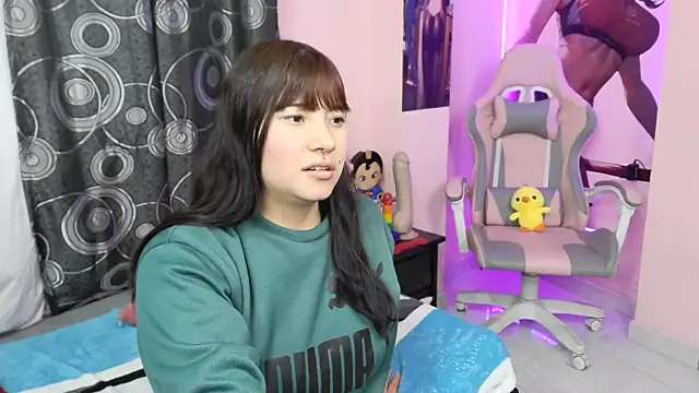 Zulema R1 online show from 02-24-26, 03:15