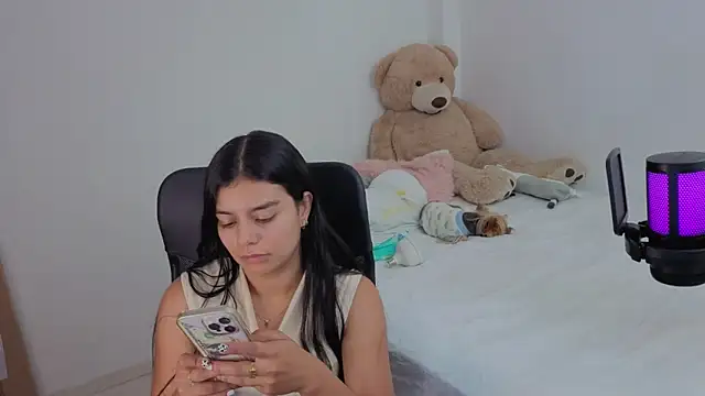 valerihouse online show from 11-27-25, 01:51