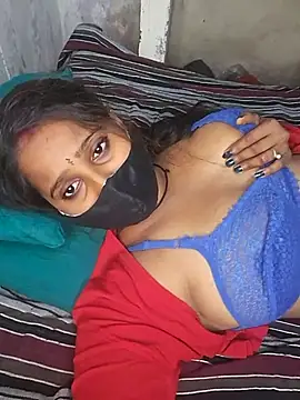 Minu love online show from 02-03-26, 10:48