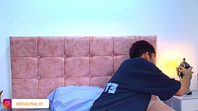 Snapshot of Ares_Alpha chatting on 10-11-25, 08:07 Ares Alpha online show from 10-11-25, 08:07