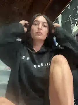 Snapshot of Scarlett_12 chatting on 03-06-26, 12:12 Scarlett 12 online show from 03-06-26, 12:12