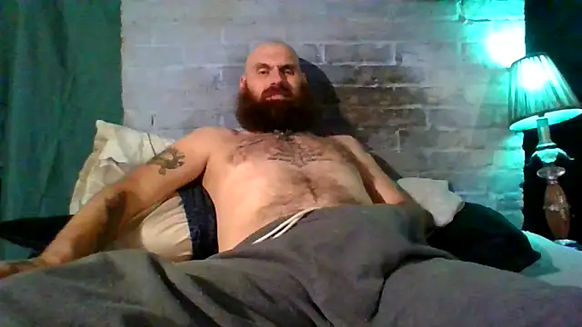 Snapshot of Cowboy815 chatting on 10-21-25, 04:46 Cowboy815 online show from 10-21-25, 04:46