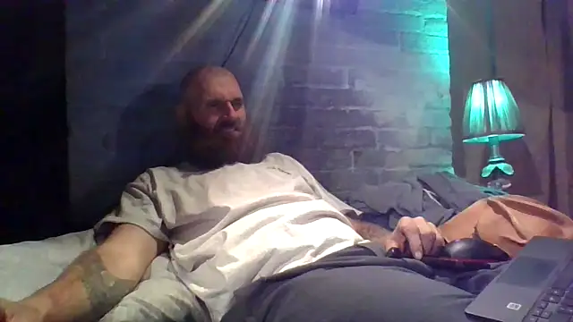 Snapshot of Cowboy815 chatting on 11-13-25, 05:06 Cowboy815 online show from 11-13-25, 05:06