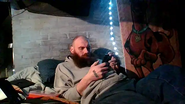 Snapshot of Cowboy815 chatting on 01-13-26, 09:14 Cowboy815 online show from 01-13-26, 09:14