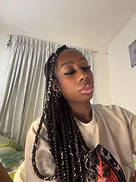 AmyRoss 1 online show from 04-30-26, 01:06