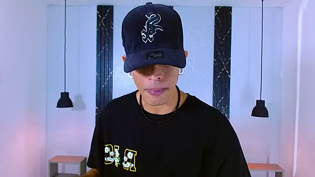 Franvill Trato online show from 10-03-25, 07:22