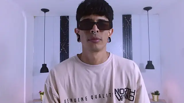 Franvill Trato online show from 01-31-26, 07:34