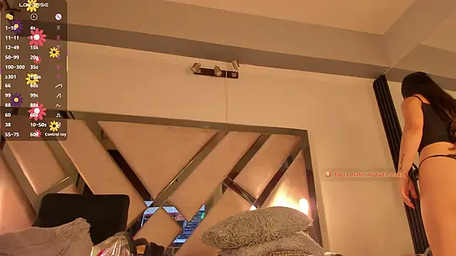 Niicolle Evanss online show from 02-15-26, 12:58