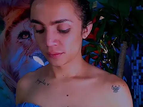 Cristal Gem1 online show from 11-06-25, 02:01