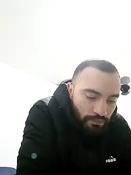 Snapshot of este_juan chatting on 01-12-26, 02:06 este juan online show from 01-12-26, 02:06