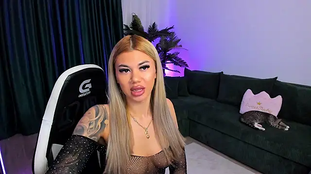 xPuka online show from 02-24-26, 05:11