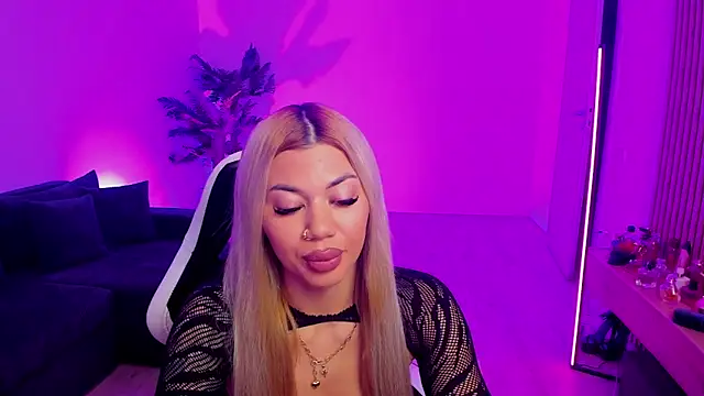 xPuka online show from 03-19-26, 05:39