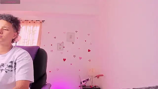 LiaaMoretzz online show from 02-17-26, 07:42