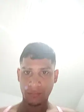 hechizo777 online show from 02-04-26, 10:54