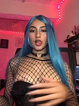 Snapshot of Samara_SaenzV chatting on 10-17-25, 12:14 Samara SaenzV online show from 10-17-25, 12:14