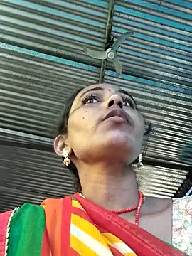 Pooja750 online show from 10-02-25, 01:23