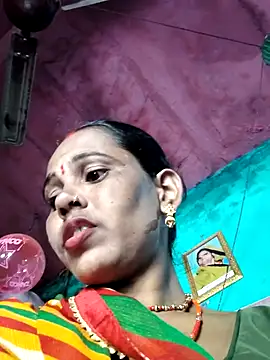 Pooja750 online show from 10-05-25, 06:56