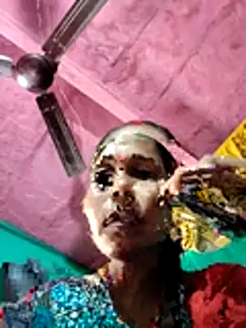 Pooja750 online show from 11-19-25, 07:08