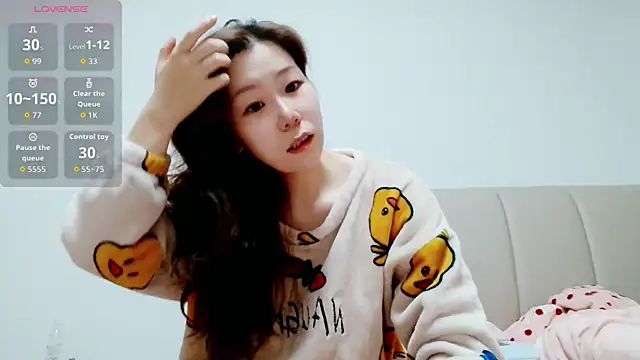 Snapshot of Annasweet- chatting on 11-04-25, 02:38 Annasweet- online show from 11-04-25, 02:38