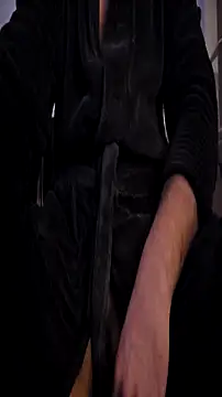 DeinSpielzeug online show from 12-17-25, 04:13