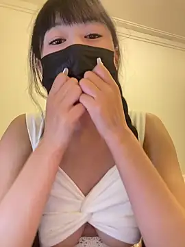 Minnie-2025 online show from 03-13-26, 05:41