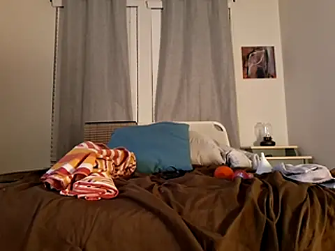 Slinkypoppet online show from 12-04-25, 08:01